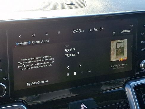 Used 2023 Kia Sorento SX Prestige image 18