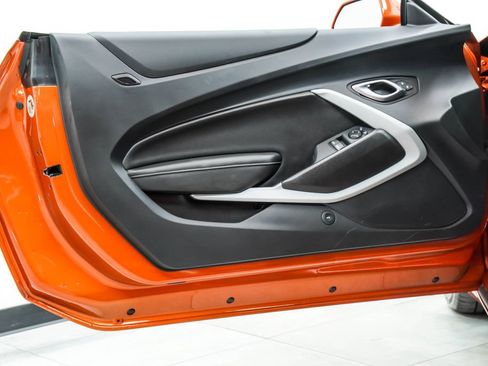 Used 2022 Chevrolet Camaro SS RWD image 40