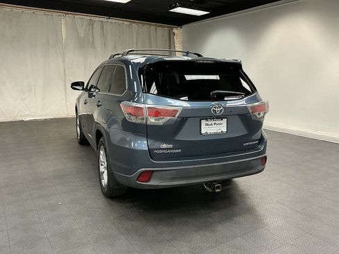 Used 2015 Toyota Highlander Limited Platinum AWD/4WD image 3
