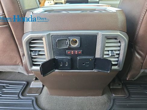 Used 2020 Ford F150 Limited image 19