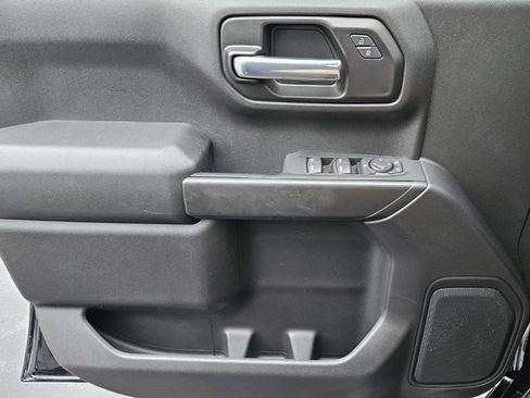 Used 2023 Chevrolet Silverado 1500 Custom Trail Boss image 25