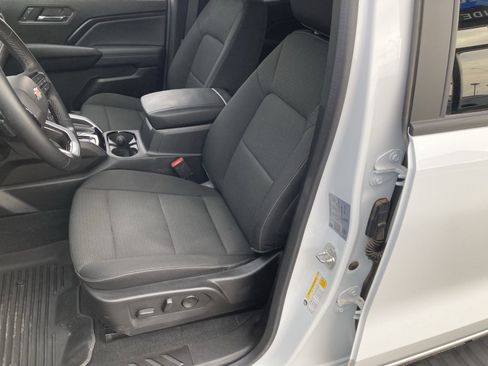 Certified 2024 Chevrolet Colorado LT w/ LT Convenience Package II image 31