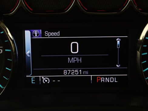 Used 2017 Chevrolet Silverado 1500 LTZ Z71 w/ LTZ Plus Package AWD/4WD image 34