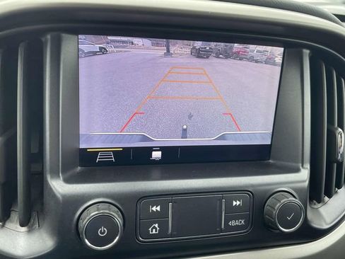 Used 2020 Chevrolet Colorado Z71 AWD/4WD image 22