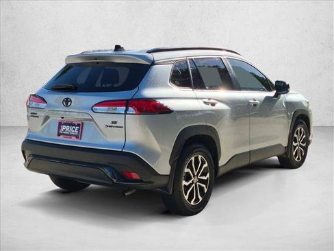 Used 2025 Toyota Corolla Cross AWD Hybrid image 5