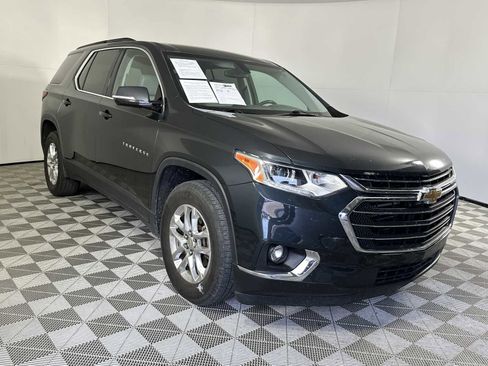 Used 2019 Chevrolet Traverse LT AWD/4WD image 2