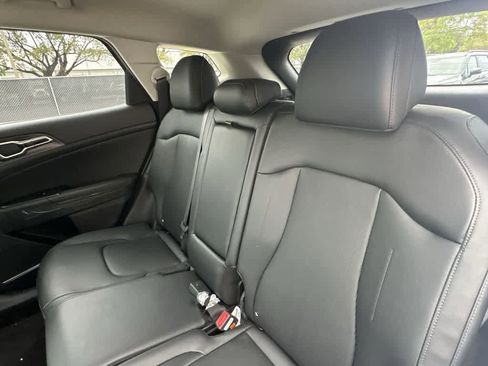 New 2026 Kia Sportage EX image 22