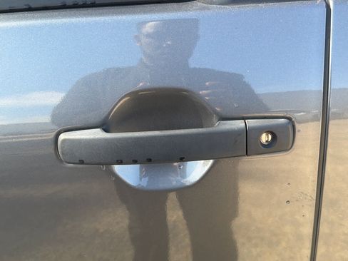 Used 2023 Nissan Frontier S w/ Technology Package image 14