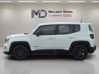 Used 2020 Jeep Renegade Sport video 3
