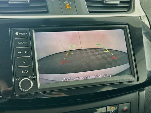 Used 2019 Nissan Sentra SV FWD image 21