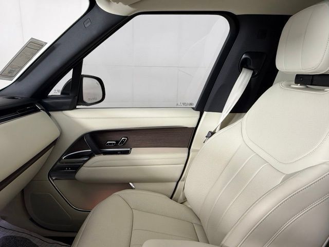 New 2026 Land Rover Range Rover SE AWD/4WD image 23