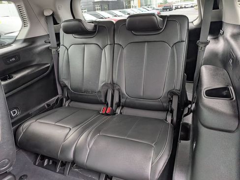 Used 2023 Jeep Grand Cherokee L Limited AWD/4WD image 20