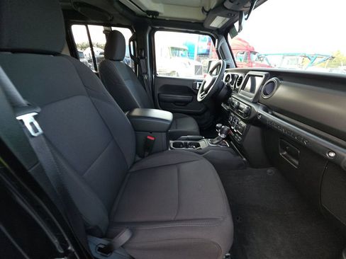 Used 2023 Jeep Wrangler Sport S AWD/4WD image 5