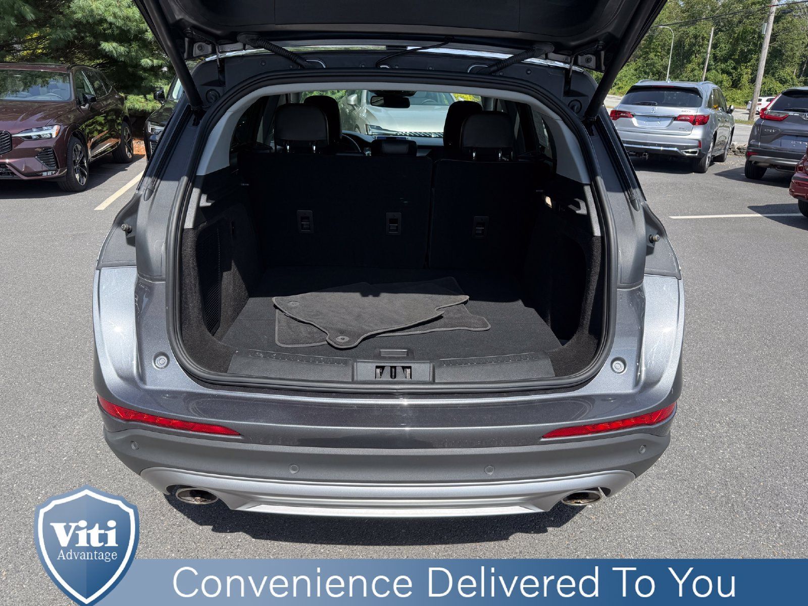 Used 2022 Lincoln Corsair AWD w/ Equipment Group 101A image 23