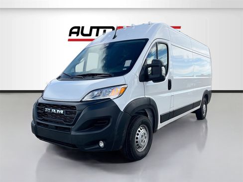 Used 2025 RAM ProMaster 3500 w/ Convenience Group image 3