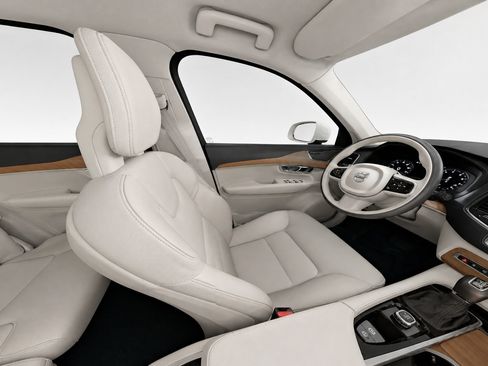 Used 2022 Volvo XC90 T5 Momentum w/ Climate Package FWD image 20