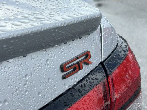 Certified 2025 Nissan Versa SR w/ Trunk Package image 6