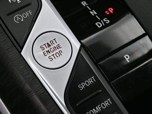 Used 2024 BMW 430i Convertible image 30