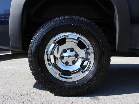 Used 2010 Chevrolet Silverado 1500 W/T AWD/4WD image 34