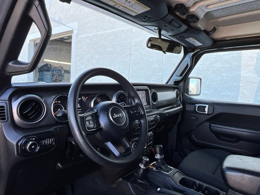 Certified 2022 Jeep Wrangler Sport AWD/4WD image 8