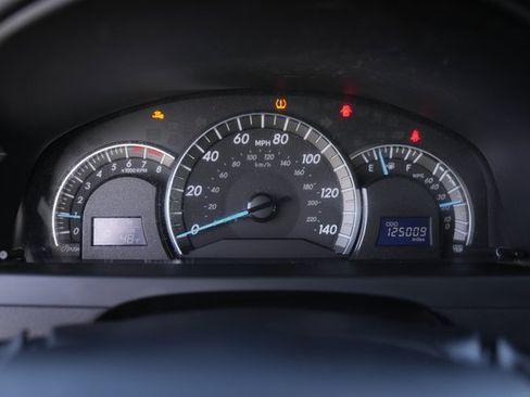 Used 2012 Toyota Camry SE image 25