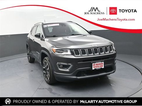 Used 2018 Jeep Compass Limited w/ Safety & Security Group image 1
