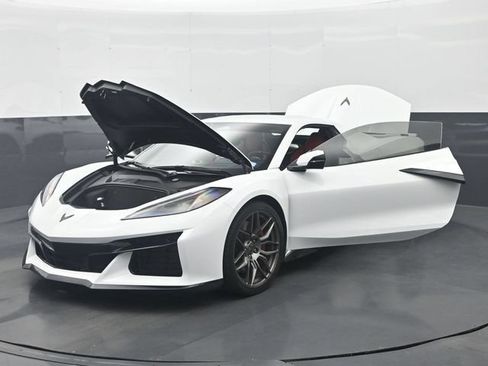 Used 2026 Chevrolet Corvette Z06 w/ Battery Protection Package RWD image 36