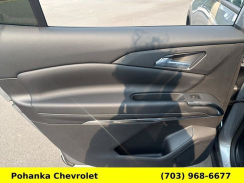 New 2026 Chevrolet Traverse LT w/ Midnight/Sport Edition AWD/4WD image 23