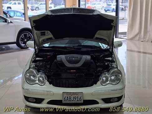 Used 2007 Mercedes-Benz C 230 Sedan image 10