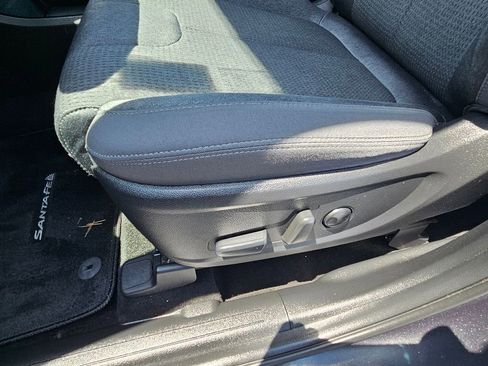 Used 2023 Hyundai Santa Fe SEL FWD image 17