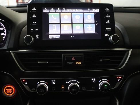 Used 2018 Honda Accord EX image 21