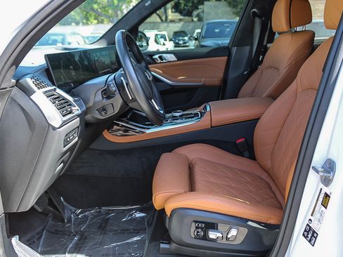 Certified 2026 BMW X7 xDrive40i AWD/4WD image 15