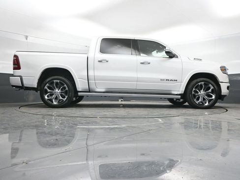 Used 2022 RAM 1500 Limited w/ Body-Colour Bumper Group image 44