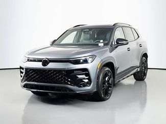 New 2026 Volkswagen Tiguan SE R-Line video 3