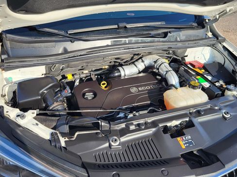 Used 2018 Buick Encore Premium image 34