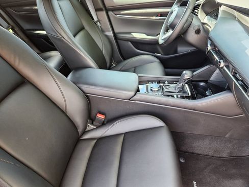 Used 2025 MAZDA MAZDA3 s FWD image 5