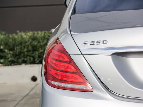 Used 2016 Mercedes-Benz S 550 Sedan image 6