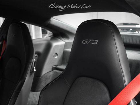 Used 2014 Porsche 911 GT3 image 15