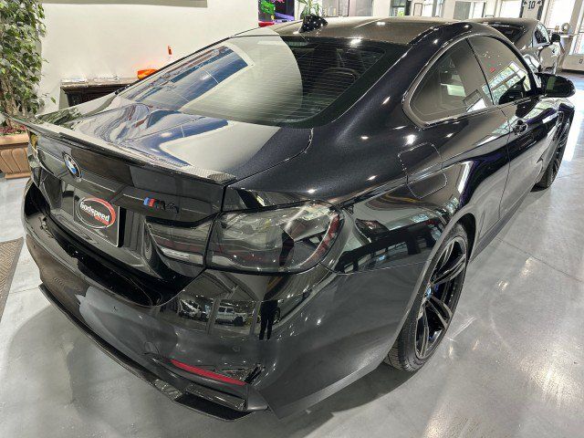 Used 2018 BMW M4 Coupe w/ Competition Package RWD image 29