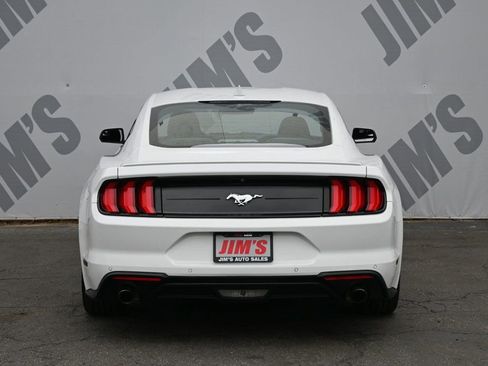 Used 2020 Ford Mustang Coupe w/ Equipment Group 101A RWD image 5