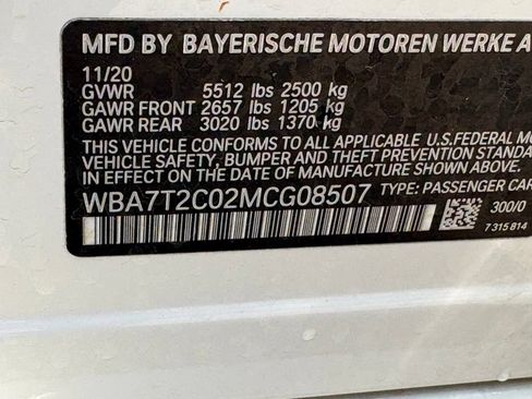 Used 2021 BMW 740i w/ M Sport Package RWD image 19