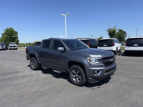Used 2019 Chevrolet Colorado Z71 RWD image 1