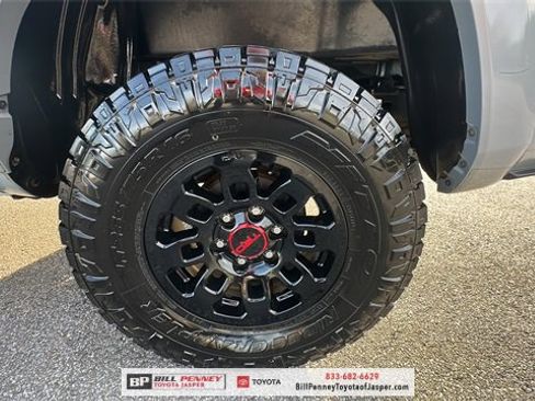 Used 2021 Toyota Tacoma TRD Sport image 19