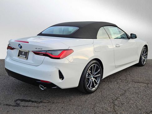 New 2026 BMW 430i xDrive Convertible w/ Convenience Package image 3