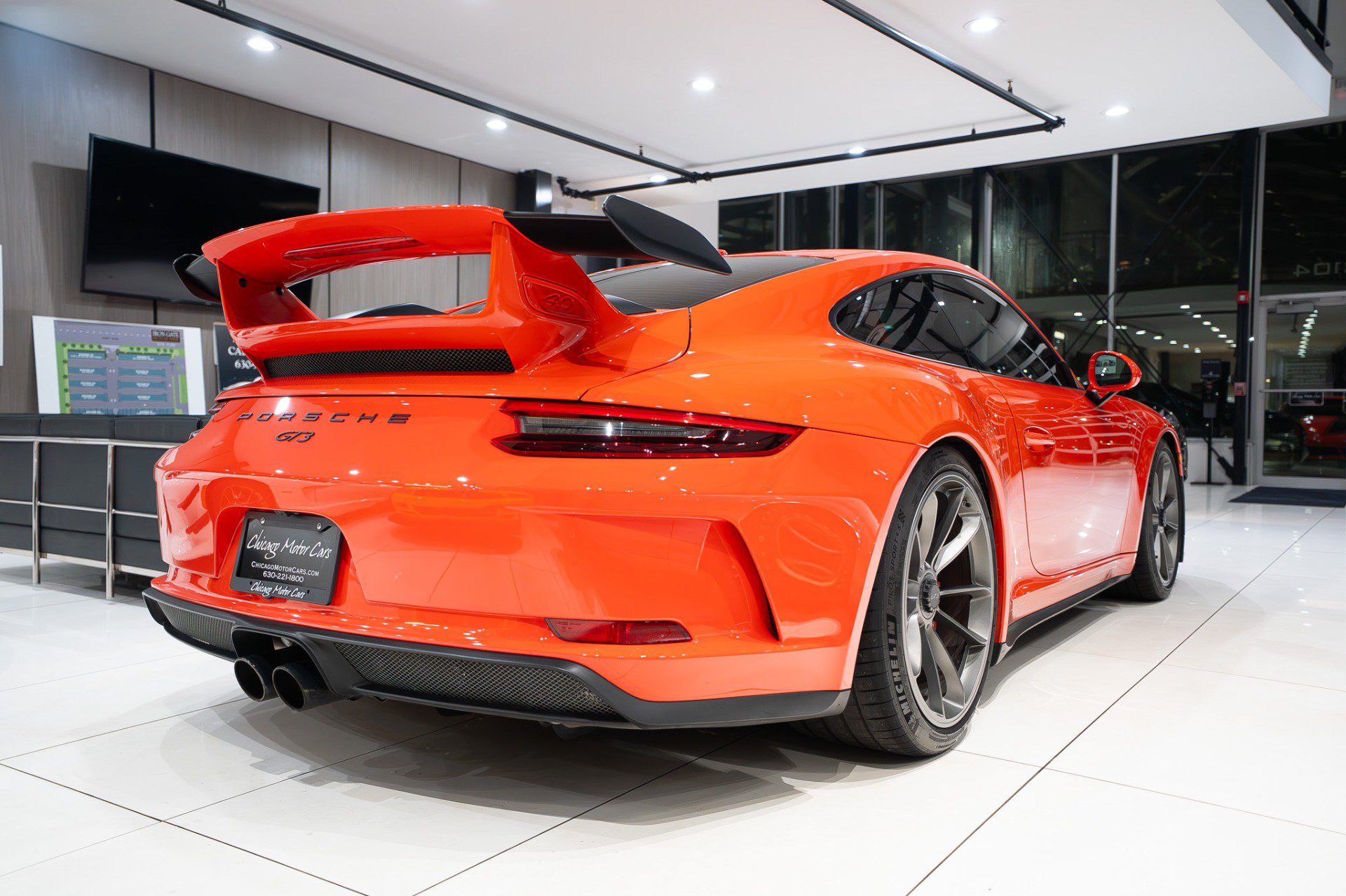 Used 2018 Porsche 911 GT3 RWD image 35