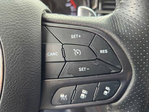 Used 2023 Dodge Durango GT image 18