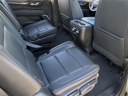 Used 2022 GMC Yukon Denali image 23