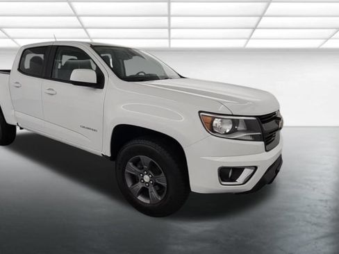 Used 2020 Chevrolet Colorado Z71 AWD/4WD image 9
