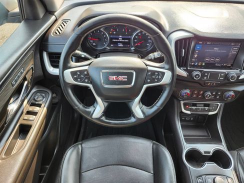 Used 2023 GMC Terrain SLT w/ LPO, Floor Liner Package AWD/4WD image 12