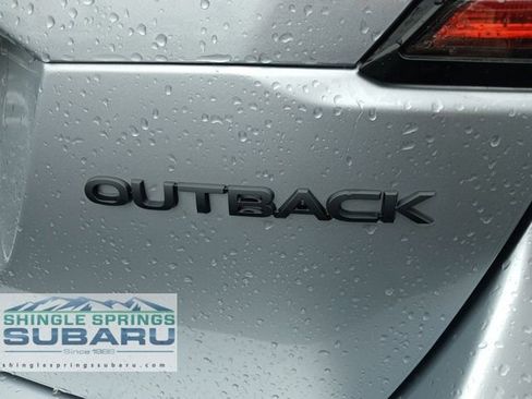 Certified 2025 Subaru Outback Onyx Edition image 17